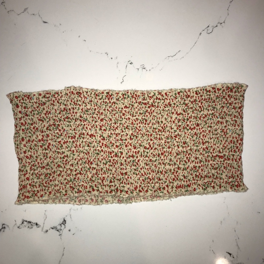 🚨CLOSET CLEANOUT SALE🚨 NWT❣️ Brandy Bandeau❣️
